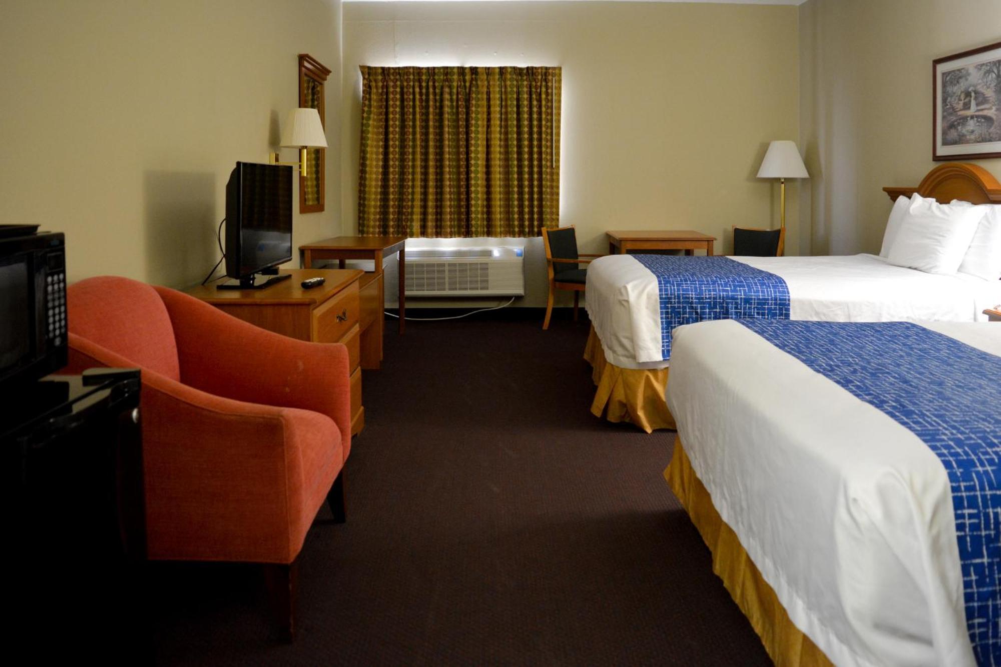 Travelodge By Wyndham St. Louis Berkeley Dış mekan fotoğraf